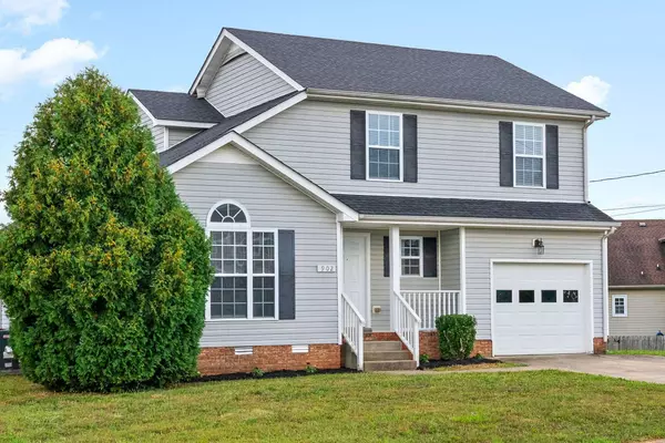 902 Fisher Ct, Clarksville, TN 37042