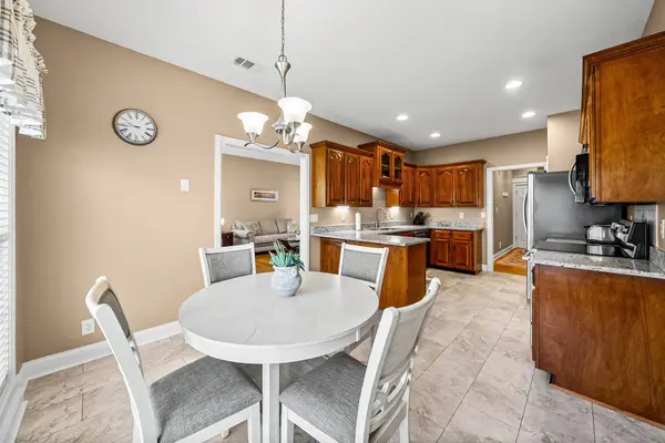 3844 Parade Dr, Clarksville, TN 37040