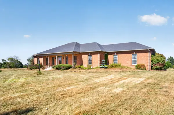 6515 Greenville Rd, Hopkinsville, KY 42240