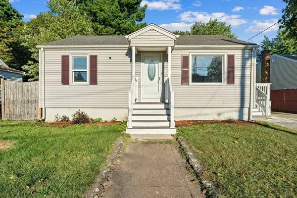 28 Crescent Ave, Brockton, MA 02302