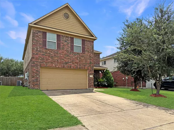 2423 Cloudy Bay DR, Fresno, TX 77545