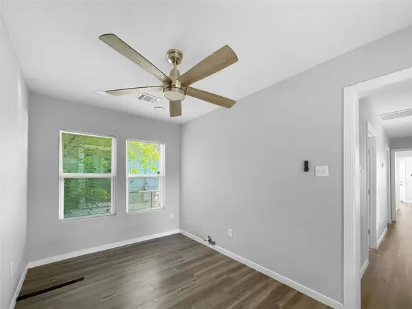3423 Dennis ST, Houston, TX 77004