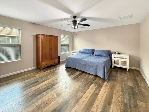 2426 Zephyr LN, Rosenberg, TX 77471