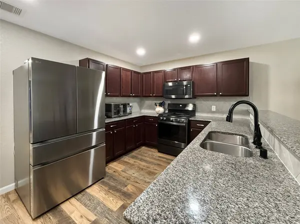 2426 Zephyr LN, Rosenberg, TX 77471