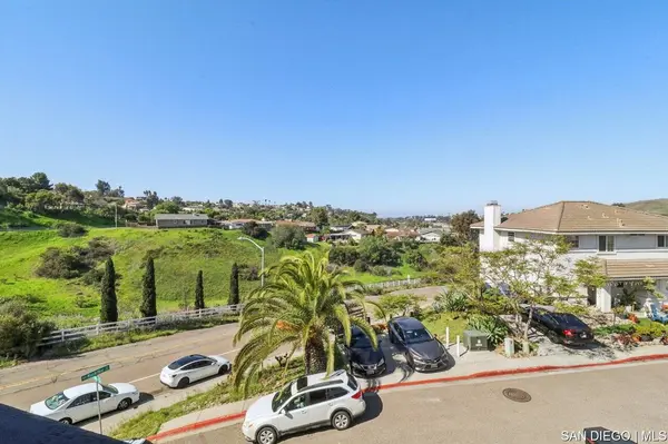 2351 Star Pine Dr, Lemon Grove, CA 91945