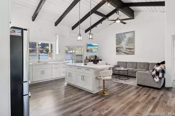 1759 Milton Manor Dr, El Cajon, CA 92021