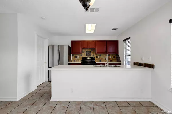 15 Laden Creek, San Antonio, TX 78238