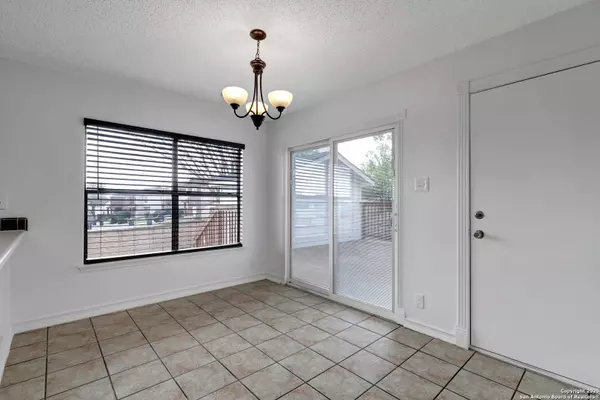 15 Laden Creek, San Antonio, TX 78238