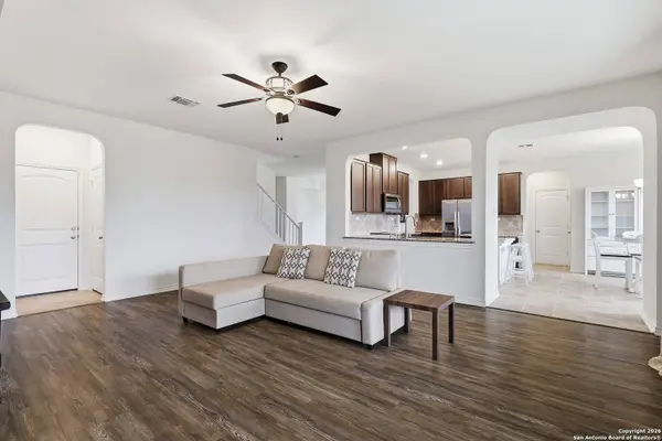 3878 Bentwood Way, New Braunfels, TX 78130