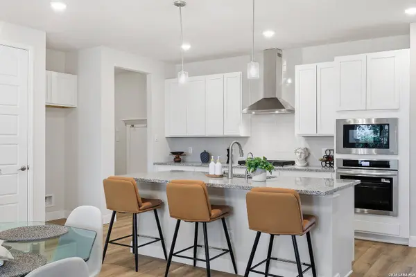 2830 Sueno Point, San Antonio, TX 78245