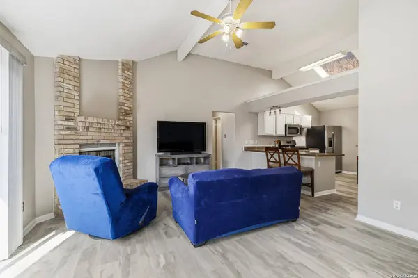 6315 Candlecrest Ct, San Antonio, TX 78244