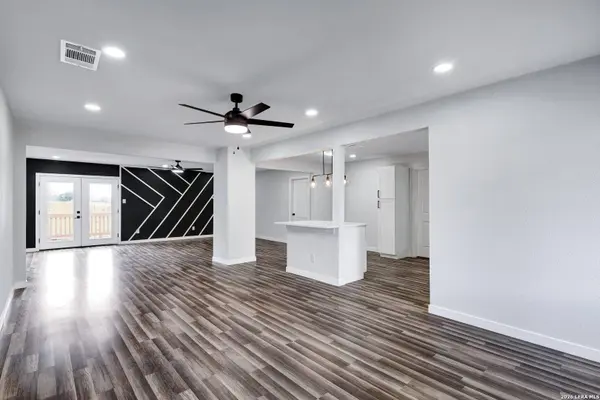 250 Lilla Jean, San Antonio, TX 78223