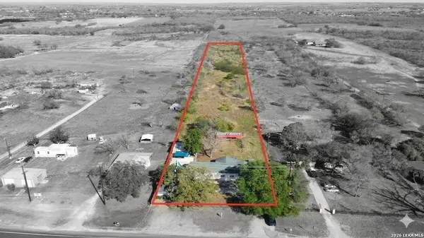 6730 E Loop 1604 S, Adkins, TX 78101