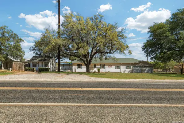 6730 E Loop 1604 S, Adkins, TX 78101