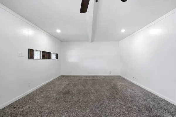 455 Wimberly Blvd, San Antonio, TX 78221