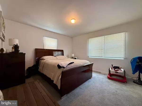 573 KESSEL AVE, Franklinville, NJ 08322