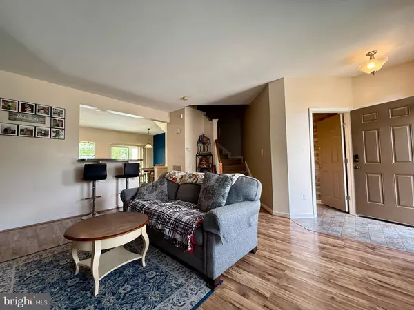 412 CONCETTA DR, Mount Royal, NJ 08061