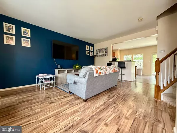 412 CONCETTA DR, Mount Royal, NJ 08061