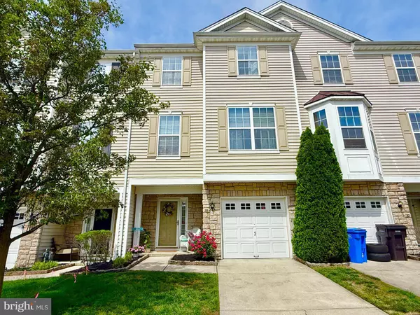 95 OAKRIDGE DR, Mount Royal, NJ 08061