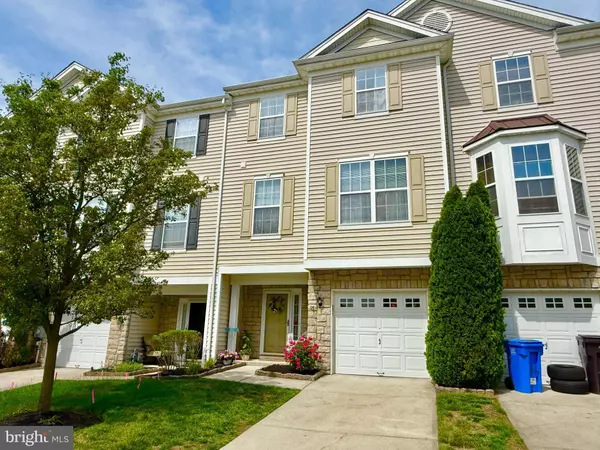 95 OAKRIDGE DR, Mount Royal, NJ 08061