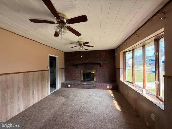 1106 CUMBERLAND AVE, Woodbury, NJ 08096