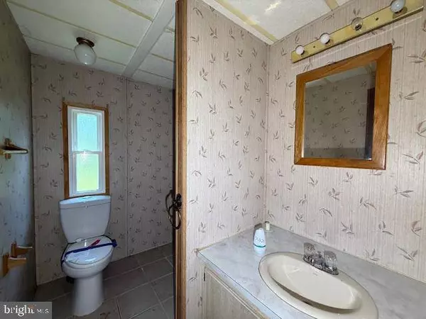 921 GREEN AVE, Williamstown, NJ 08094