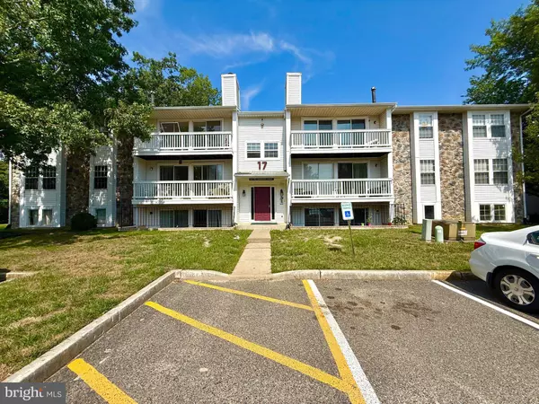 182 KENWOOD DR, Sicklerville, NJ 08081