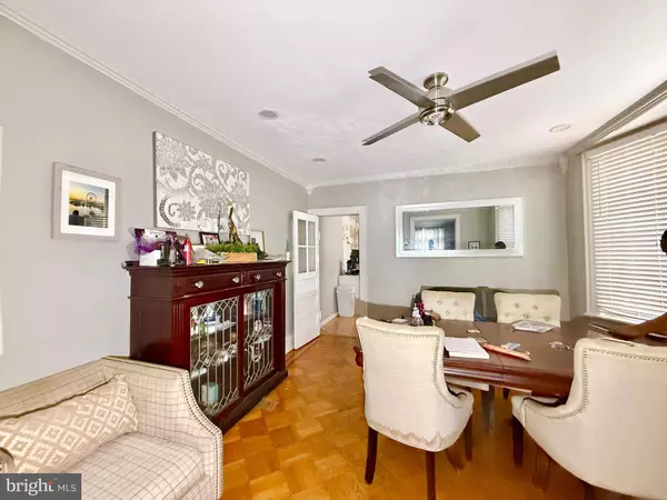 5905 WASHINGTON AVE, Philadelphia, PA 19143