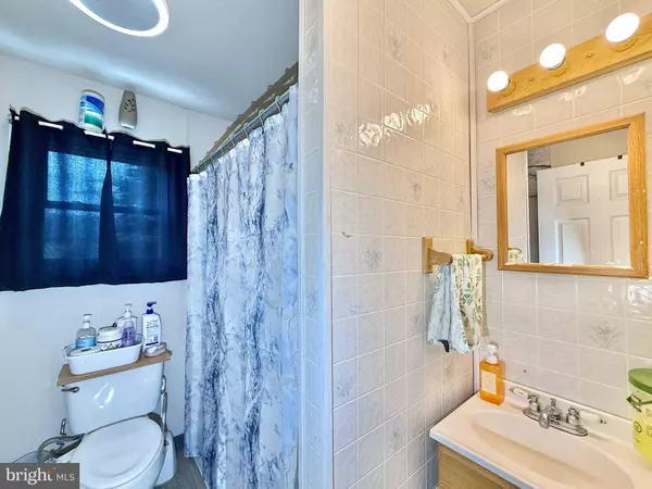 322 7TH AVE, Lindenwold, NJ 08021