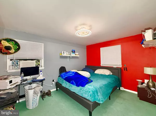 322 7TH AVE, Lindenwold, NJ 08021