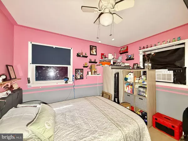 322 7TH AVE, Lindenwold, NJ 08021