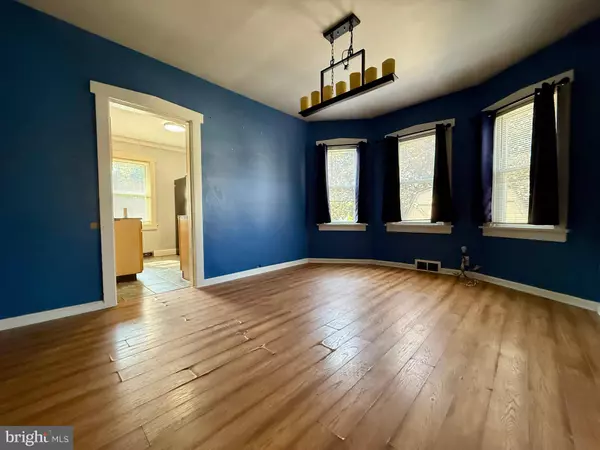 508 SUNSET AVE, Maple Shade, NJ 08052