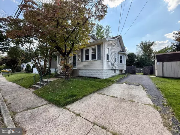 508 SUNSET AVE, Maple Shade, NJ 08052