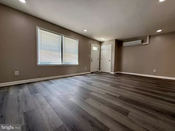 801 SIXTH RD, Newtonville, NJ 08346