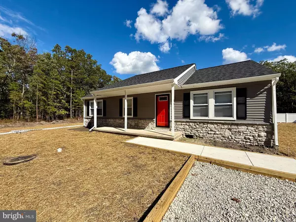 801 SIXTH RD, Newtonville, NJ 08346