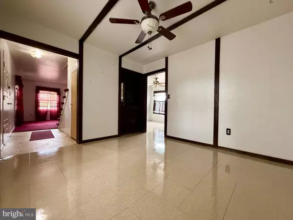 1 MYSTIC WAY, Willingboro, NJ 08046