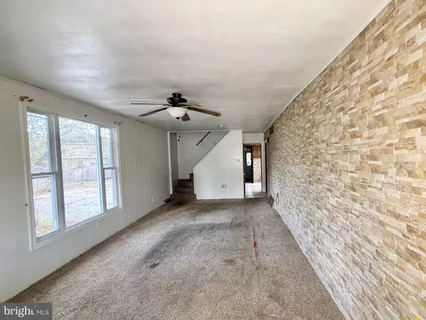 1517 FAIRTON RD, Millville, NJ 08332