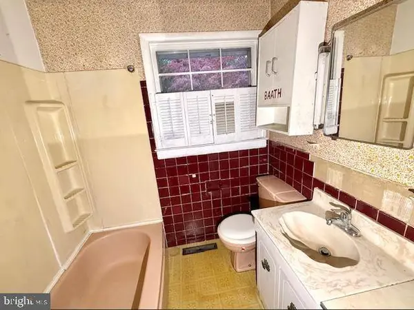 2171 W WEYMOUTH RD, Newfield, NJ 08344