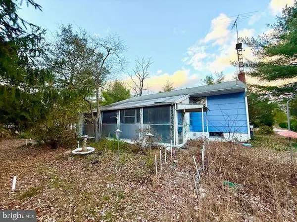 2171 W WEYMOUTH RD, Newfield, NJ 08344