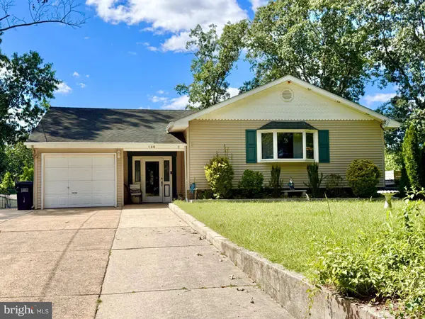 130 FERNWOOD DR