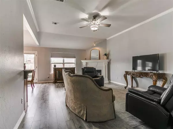 1401 Baycharter ST, Norman, OK 73071