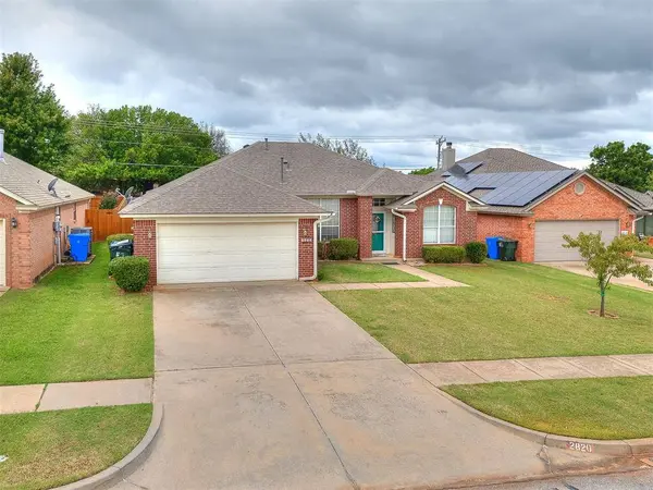 2820 Weymouth CT, Norman, OK 73071