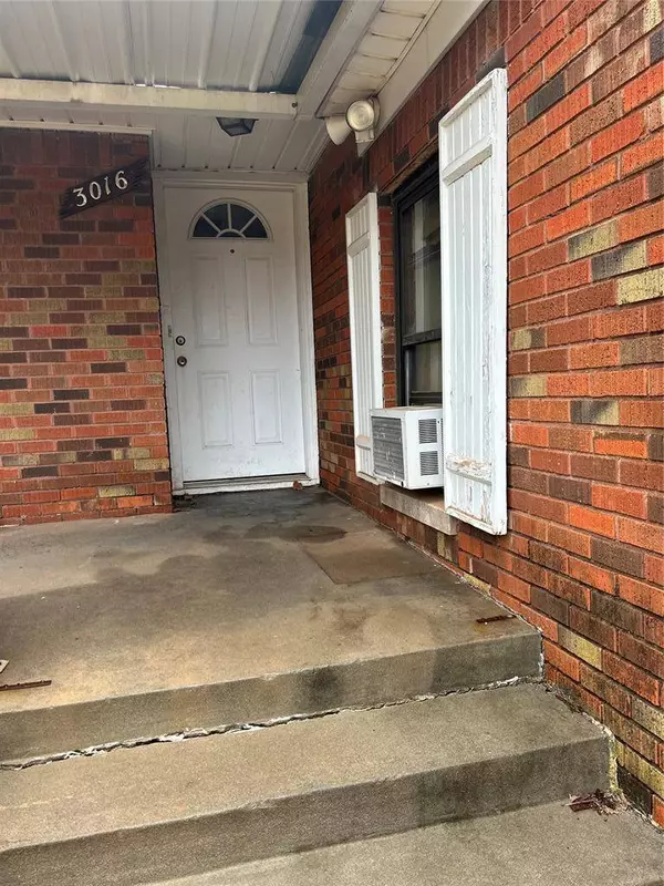 3016 NW 70th ST, Oklahoma City, OK 73116