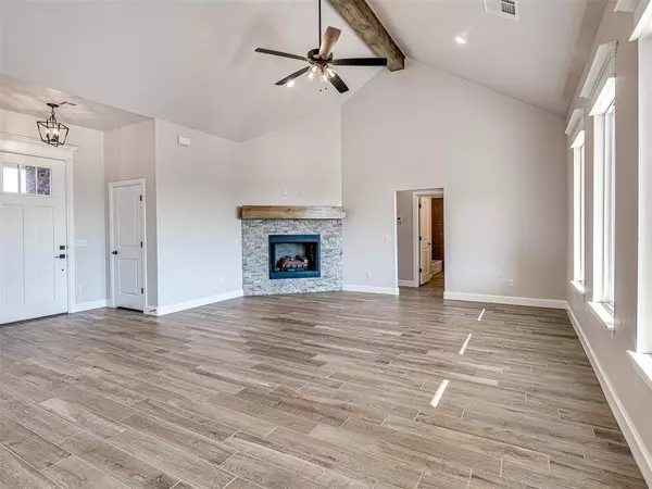 3390 Prairie View TRL, Noble, OK 73068