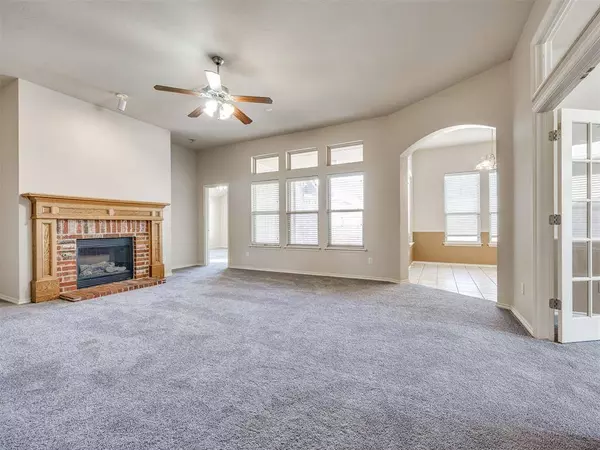 312 Lone Oak DR, Norman, OK 73071