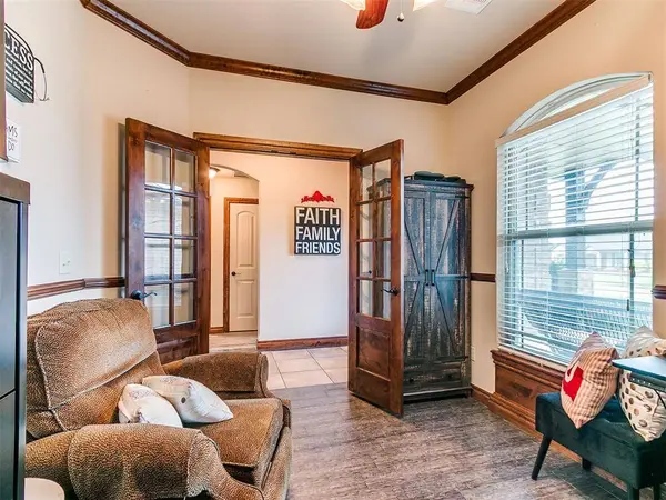 507 Arrowhead DR, Tuttle, OK 73089