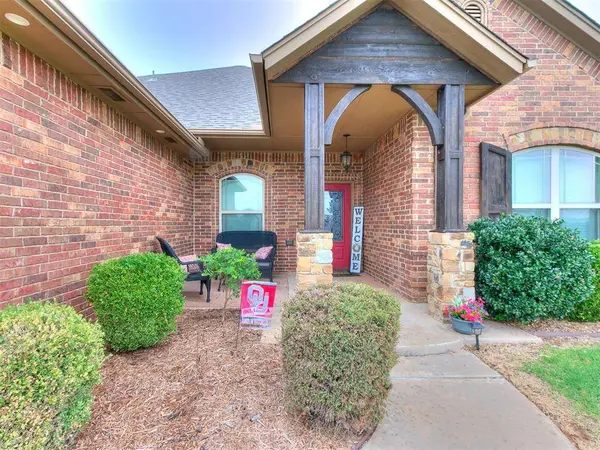 507 Arrowhead DR, Tuttle, OK 73089