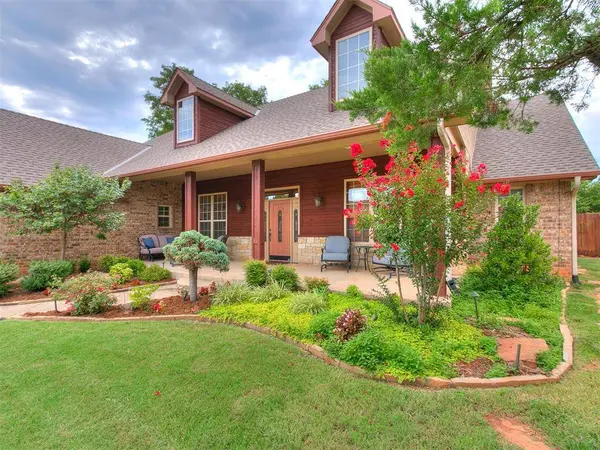 2116 Bates WAY