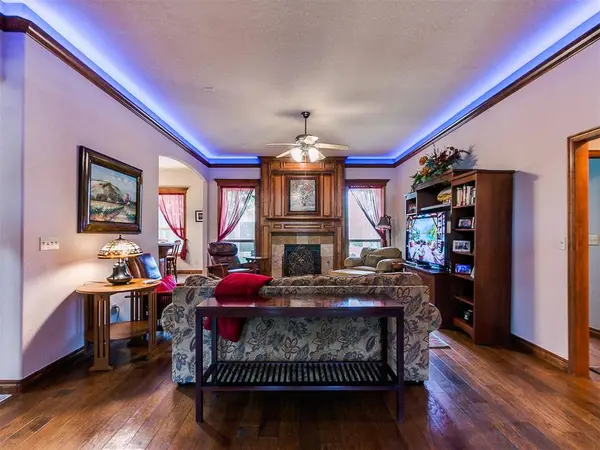 2116 Bates WAY, Norman, OK 73071