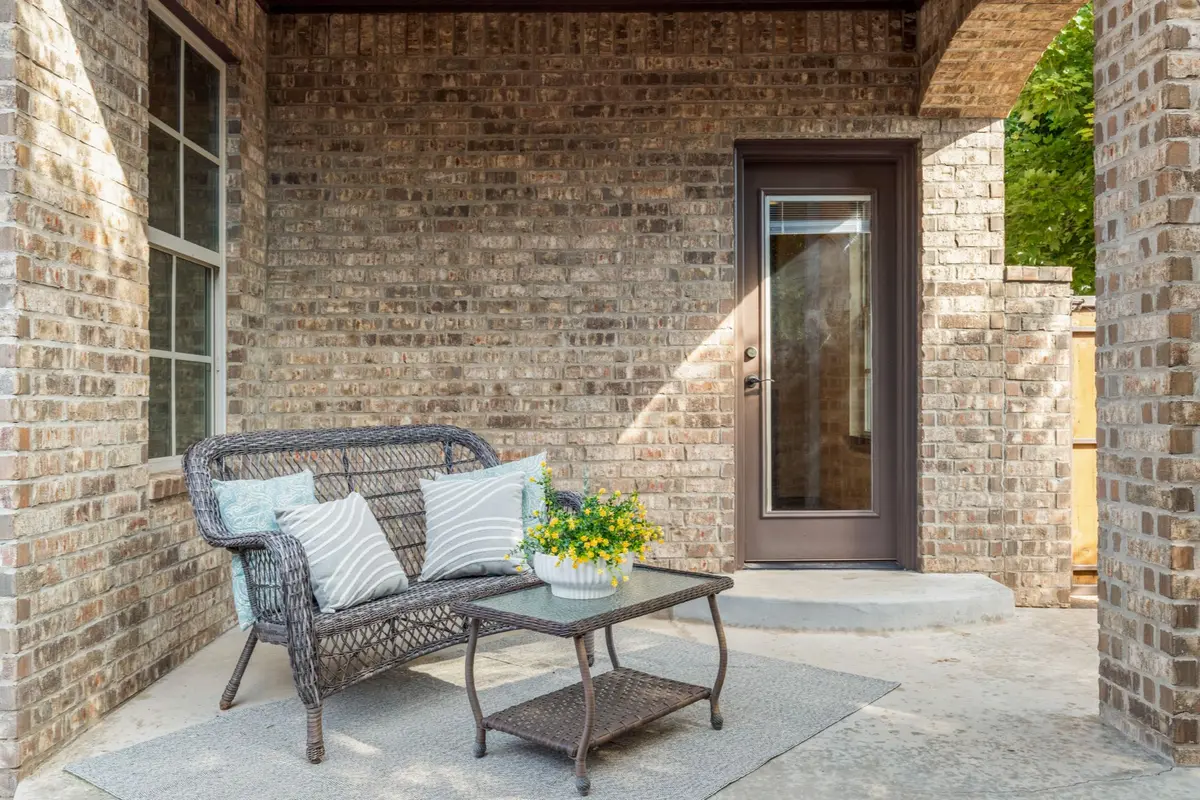 Vibrant Heights -050 (1)